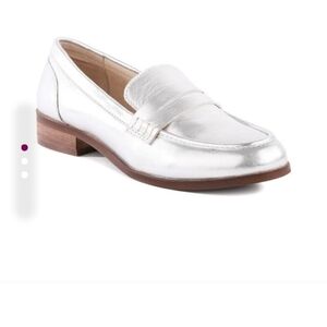 Seychelles Silver Flats Modern Penny Loafers